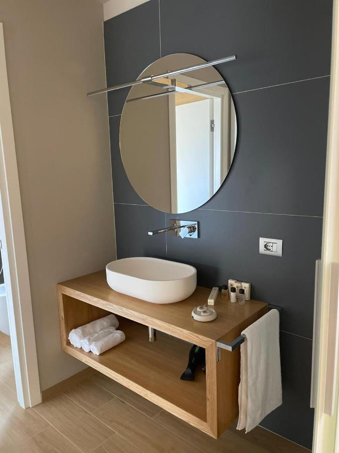 Notti O' Tunn Luxury Rooms In Centro Geraci Siculo Eksteriør billede