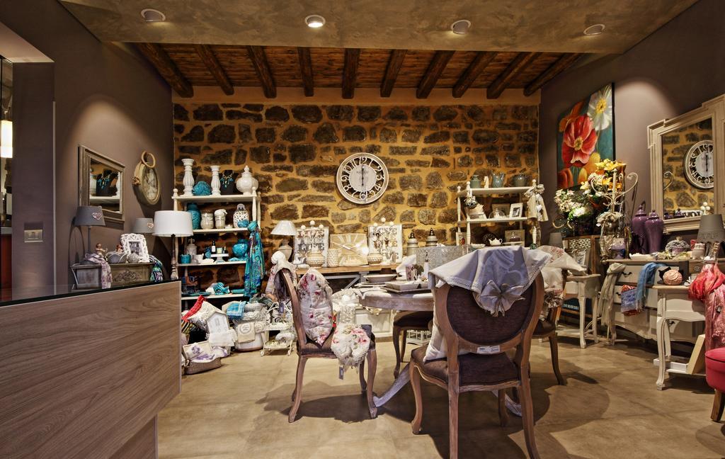 Notti O' Tunn Luxury Rooms In Centro Geraci Siculo Eksteriør billede