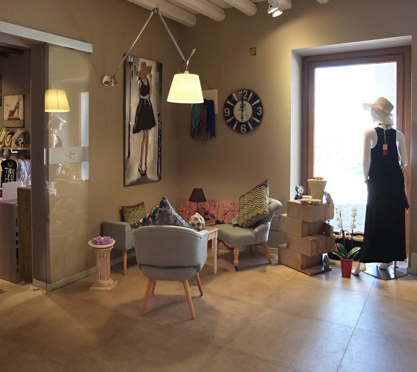 Notti O' Tunn Luxury Rooms In Centro Geraci Siculo Eksteriør billede
